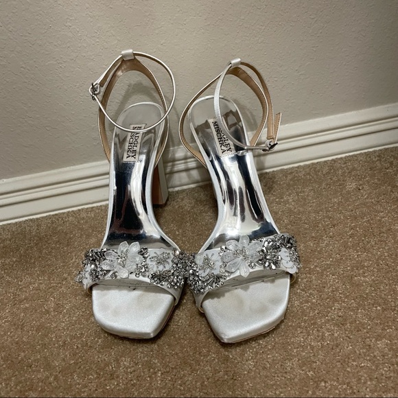 Badgley Mischka Alexa Heel - Picture 5 of 9